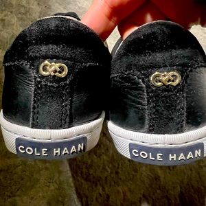Cole Haan preowned women sneakers size 7